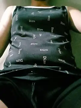lucybaby00 online show from June 13, 7:11 pm