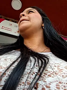 Eiimy pretty online show from October 6, 8:24 pm