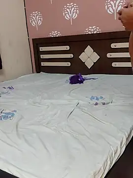 sana khan666 online show from October 18, 7:37 pm