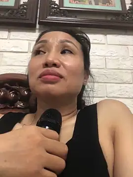 Vitamin sexy online show from September 14, 8:45 am