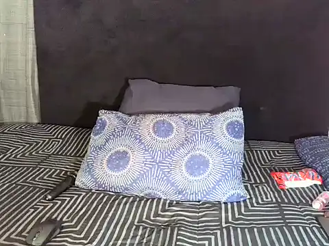 Snapshot of DiamondDeeRaya chatting on September 30, 10:47 pm DiamondDeeRaya online show from September 30, 10:47 pm