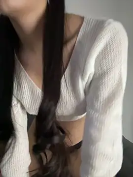 Snapshot of giasteele chatting on October 3, 2:49 am giasteele online show from October 3, 2:49 am