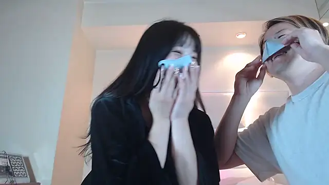 BROsister online show from November 24, 2:08 pm