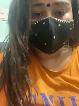 Snapshot of indian-hotmilfs chatting on September 20, 1:31 pm indian-hotmilfs online show from September 20, 1:31 pm