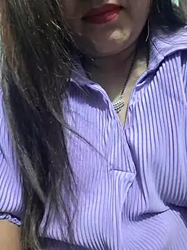 Snapshot of indian-hotmilfs chatting on September 9, 2:17 pm indian-hotmilfs online show from September 9, 2:17 pm