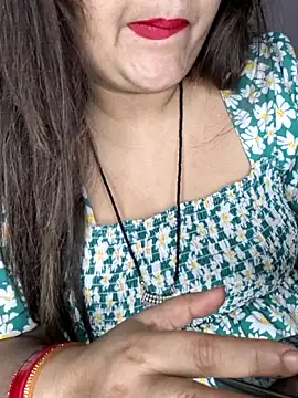 indian-hotmilfs online show from February 6, 6:44 pm