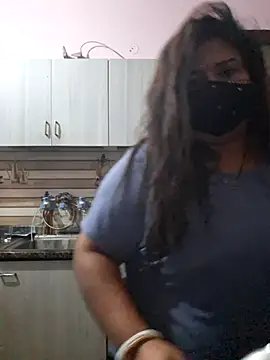 Snapshot of indian-hotmilfs chatting on September 11, 1:17 am indian-hotmilfs online show from September 11, 1:17 am