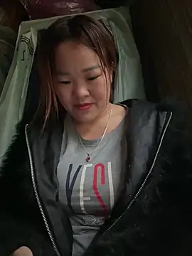 sukabae00 online show from March 15, 9:44 am