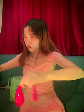 littleqiu online show from September 16, 10:34 am