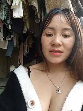 TinTim02 online show from February 6, 9:45 am