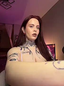 Mariiiiiway online show from March 26, 3:36 pm