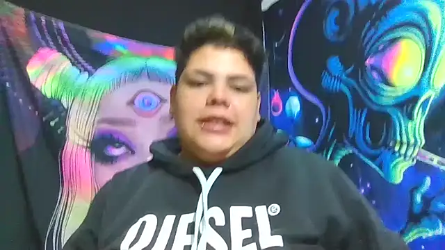 Hailey Curvy online show from December 18, 11:15 am