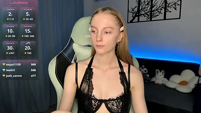 BrightAnnie online show from November 5, 2:55 pm