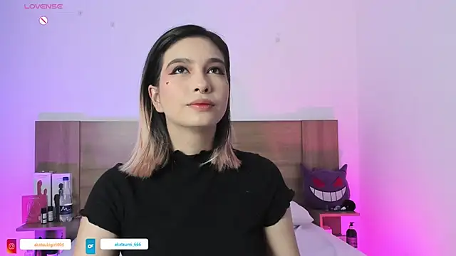 Akatsumi  online show from November 15, 2:29 pm