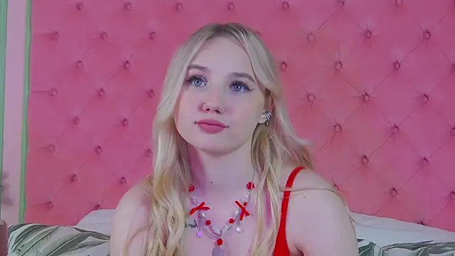 Sky Cutie online show from December 1, 5:55 am