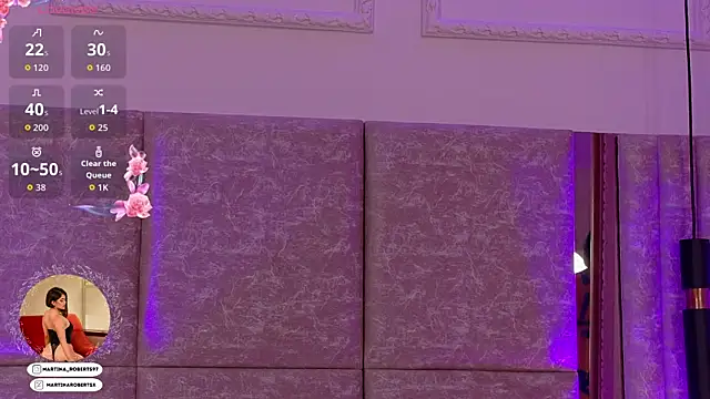 Martina-Roberts- online show from October 22, 3:55 am