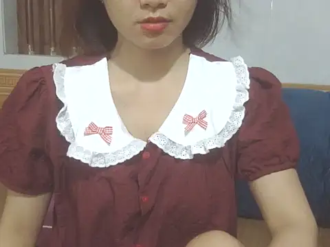 anna-sweet69 online show from March 2, 3:08 pm