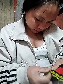 venu00 online show from March 14, 6:25 am