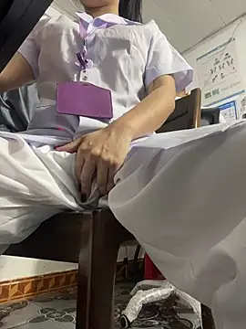 Clara8899 online show from April 6, 5:30 am