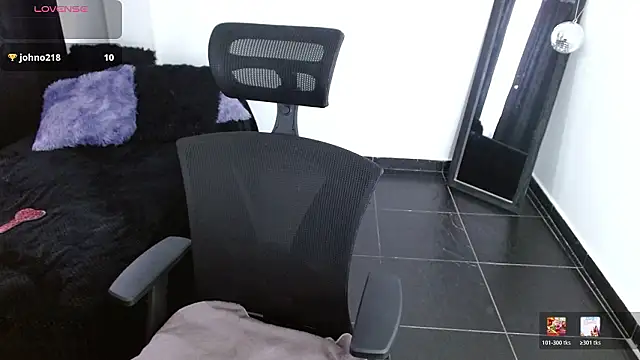 Canela s1 online show from March 14, 10:00 pm