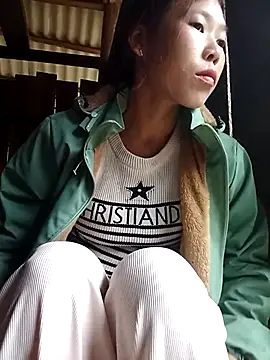 Ngocmi909 online show from March 15, 12:45 am