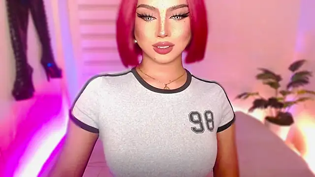 MissRumi Hunter online show from April 13, 12:01 am