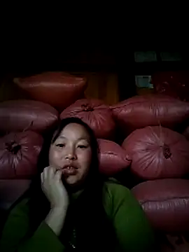 miss-su online show from March 12, 3:31 am