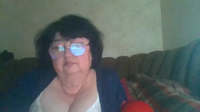 MilaSky5303 online show from March 14, 8:10 pm