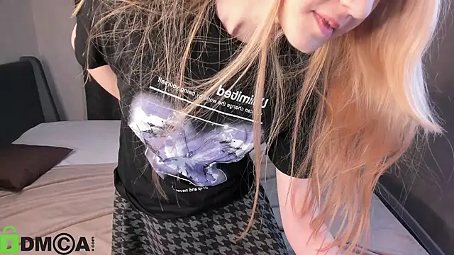 Sylvia Ortiz online show from October 8, 9:35 am