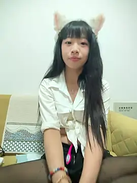 jingjing005 online show from April 14, 10:59 am