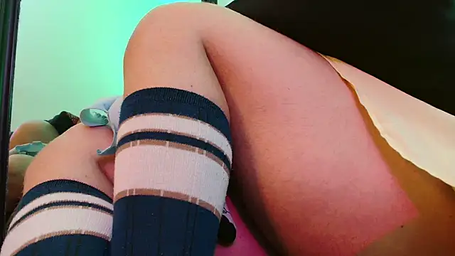 lilithxy online show from March 27, 12:56 am