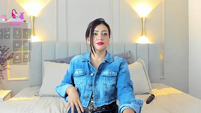 victoria bourne online show from September 19, 7:35 pm