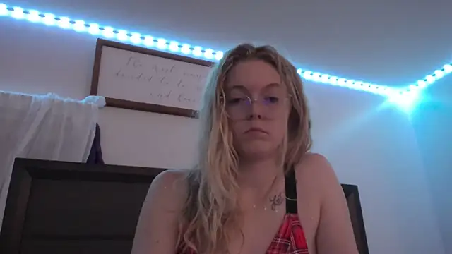 sugar starr online show from November 7, 2:17 am