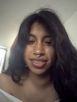 Pocahontas tw online show from February 23, 9:25 pm