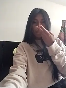 Pocahontas tw online show from February 4, 6:11 pm