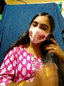 mini-queen online show from January 13, 4:22 pm