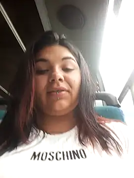 snow belle online show from January 5, 6:44 pm