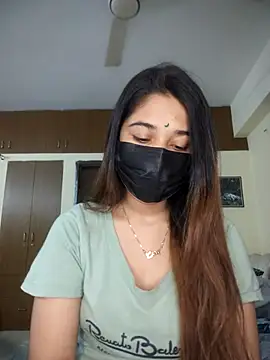 midnightmuse-03 online show from February 20, 5:47 pm