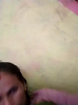 Snapshot of Sapna_meena chatting on October 8, 7:24 am Sapna meena online show from October 8, 7:24 am