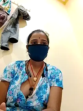 Snapshot of malteejat chatting on October 27, 1:50 pm malteejat online show from October 27, 1:50 pm