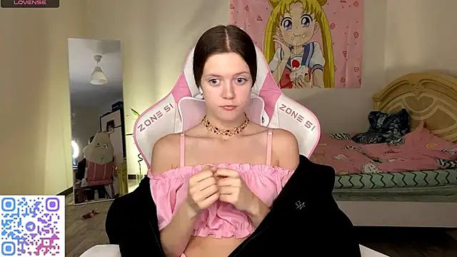 VibeQueenLucy online show from November 5, 12:32 pm