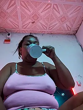 Naomi-Mature online show from April 15, 9:32 am