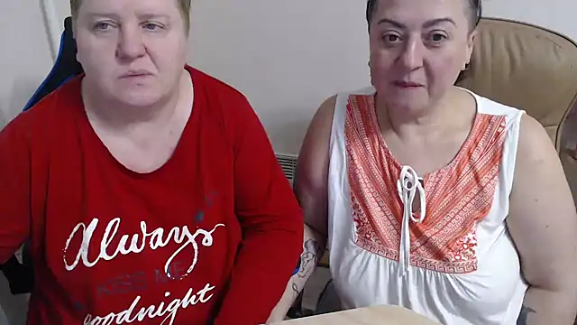 Bertie Adeline online show from November 27, 8:23 pm