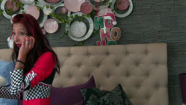 VannyFoxx online show from January 10, 7:29 pm