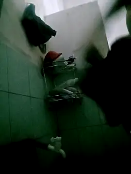 Snapshot of Dam-Lissa chatting on October 2, 2:49 am Dam-Lissa online show from October 2, 2:49 am