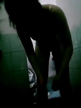 Snapshot of Dam-Lissa chatting on October 22, 3:33 am Dam-Lissa online show from October 22, 3:33 am