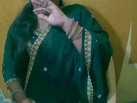 Snapshot of Saniya_K chatting on September 24, 3:44 pm Saniya K online show from September 24, 3:44 pm