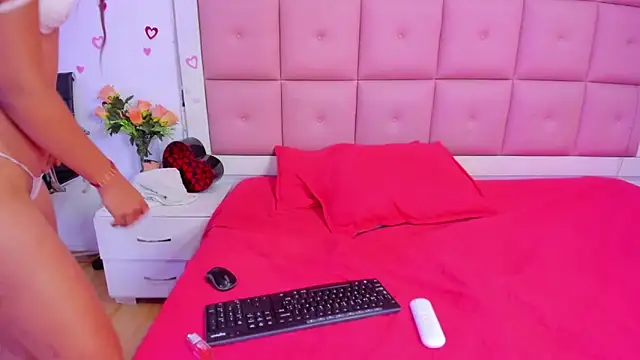 Aliss Aron online show from March 11, 12:31 pm