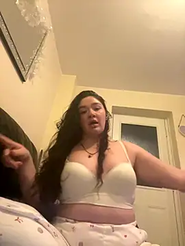 Imogenbabyyy online show from November 3, 9:52 pm