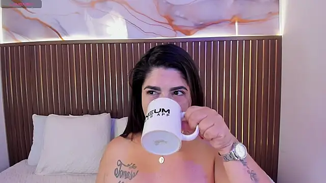 Roxie-NS online show from November 9, 1:18 pm